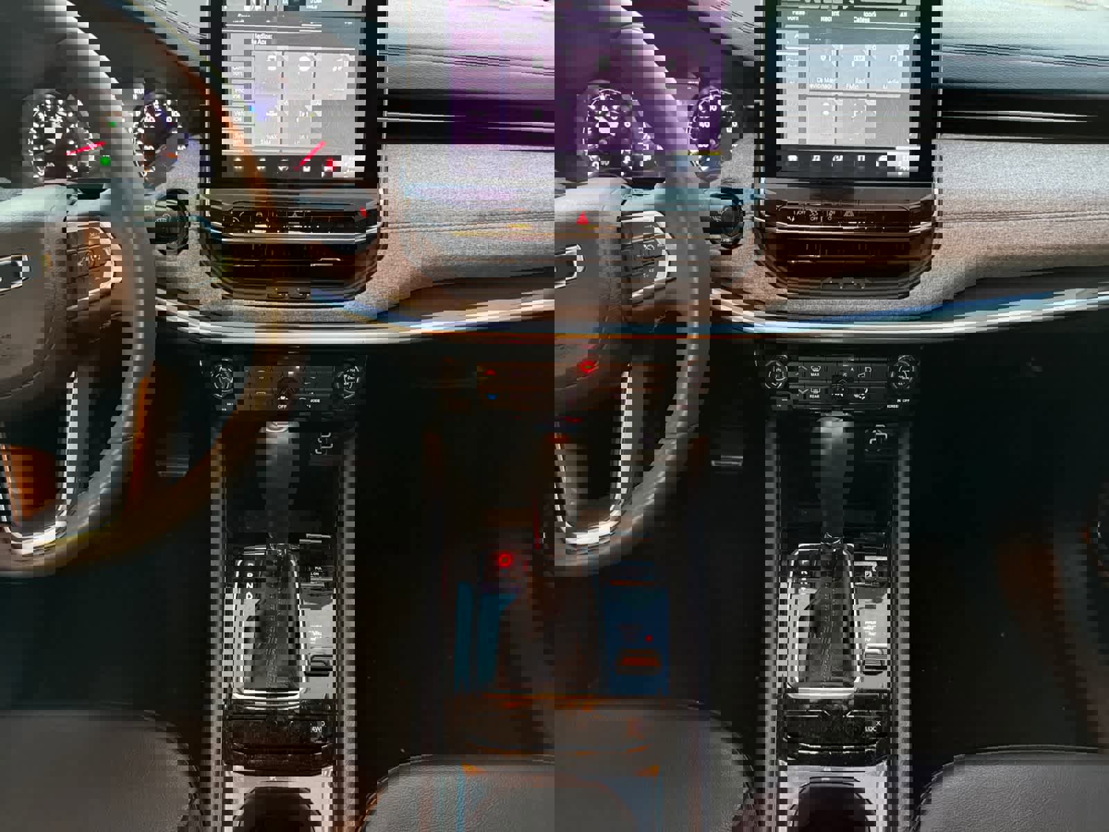 Used 2022 Jeep Compass Latitude image 11