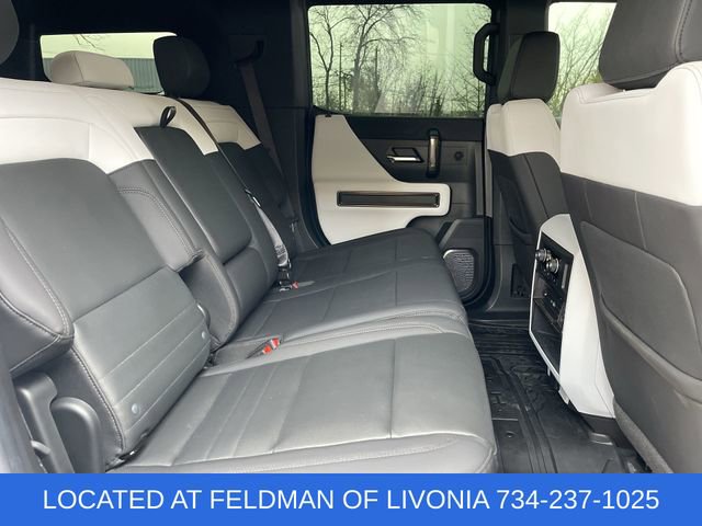 Used 2024 GMC Hummer EV 2X w/ Extreme Off-Road Package image 27