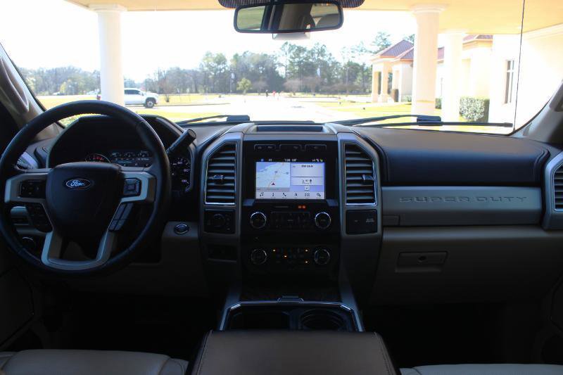 Used 2017 Ford F250 Lariat w/ Lariat Ultimate Package image 31