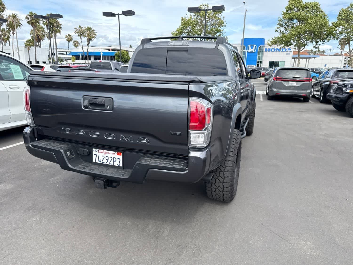 Used 2021 Toyota Tacoma TRD Off-Road w/ TRD Premium Off Road Package AWD/4WD image 12