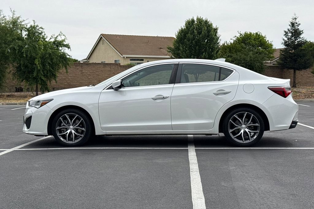 Used 2020 Acura ILX image 14