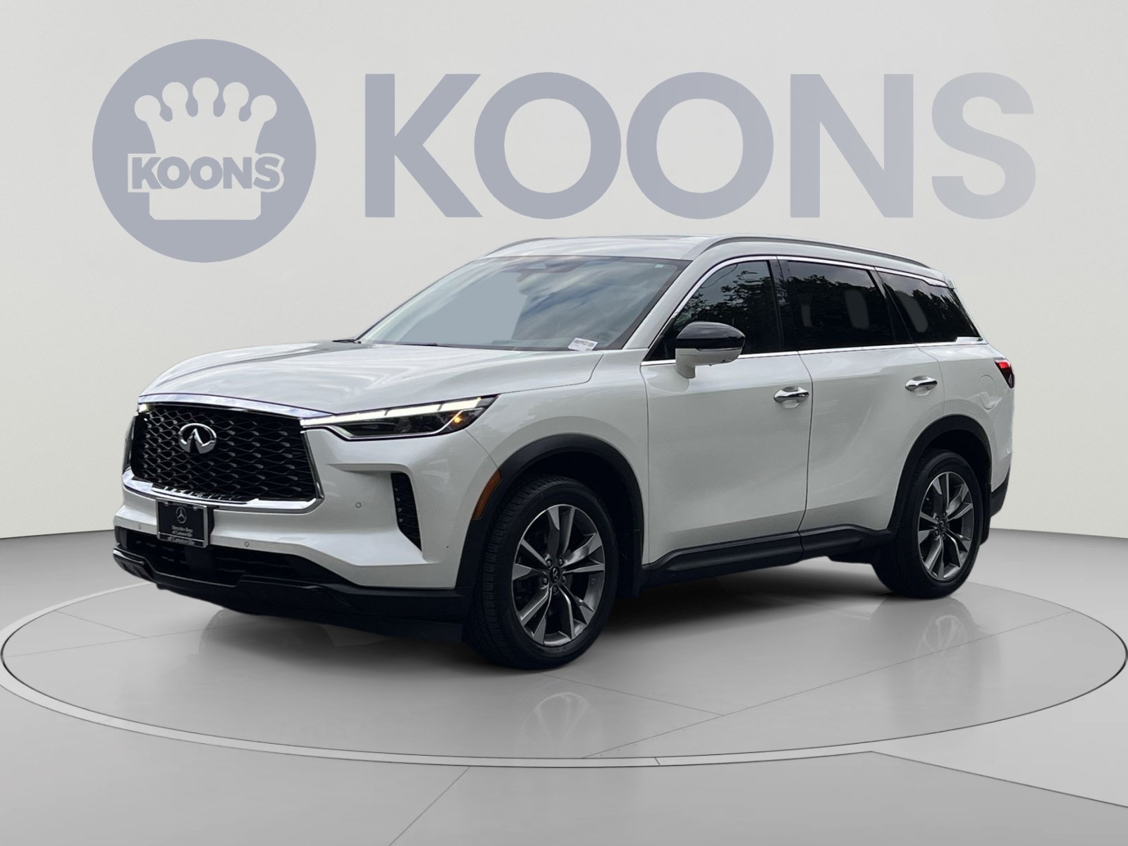 Used 2023 INFINITI QX60 Luxe w/ Cargo Package