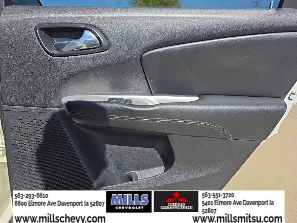 Used 2020 Dodge Journey SE w/ SE Popular Equipment Group FWD image 21