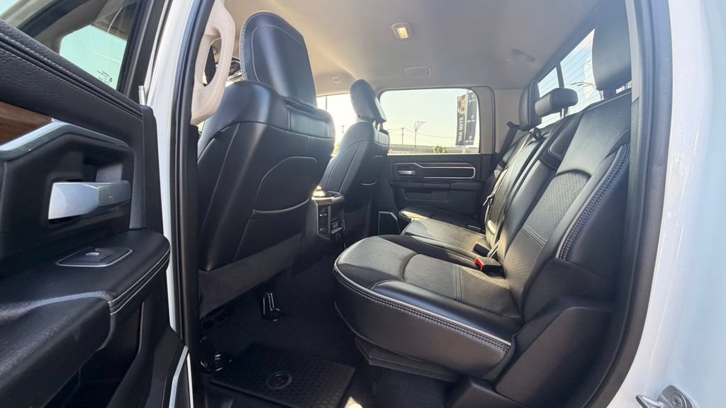 Used 2024 RAM 2500 Laramie AWD/4WD image 7