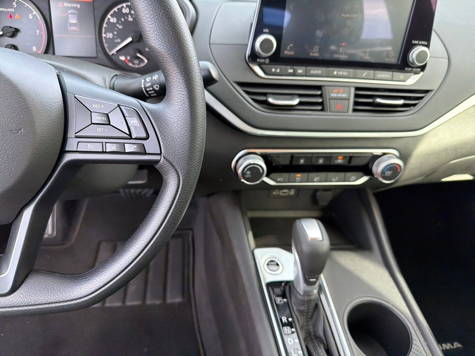 Certified 2025 Nissan Altima 2.5 S image 13