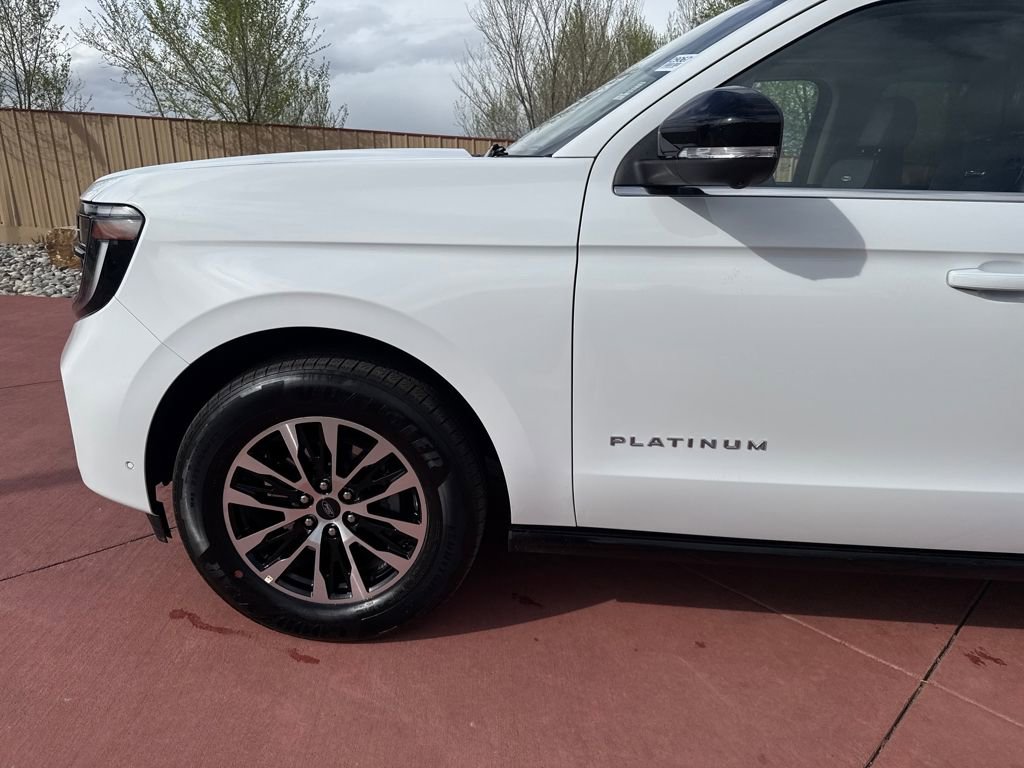 Certified 2025 Ford Expedition Platinum image 28