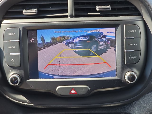 Used 2024 Kia Soul LX w/ LX Technology Package FWD image 27