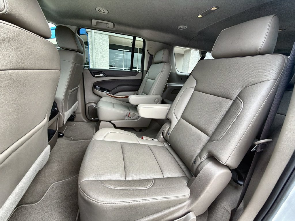 Used 2020 Chevrolet Suburban Premier w/ Max Trailering Package AWD/4WD image 22