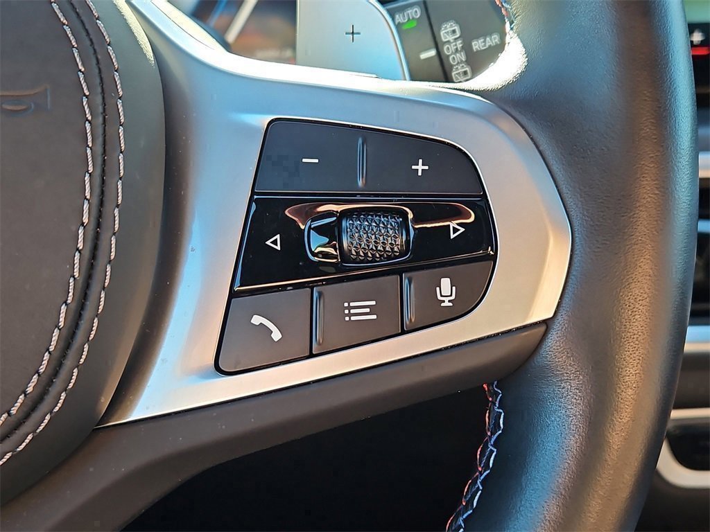 Used 2024 BMW X5 M60i w/ Executive Package image 31