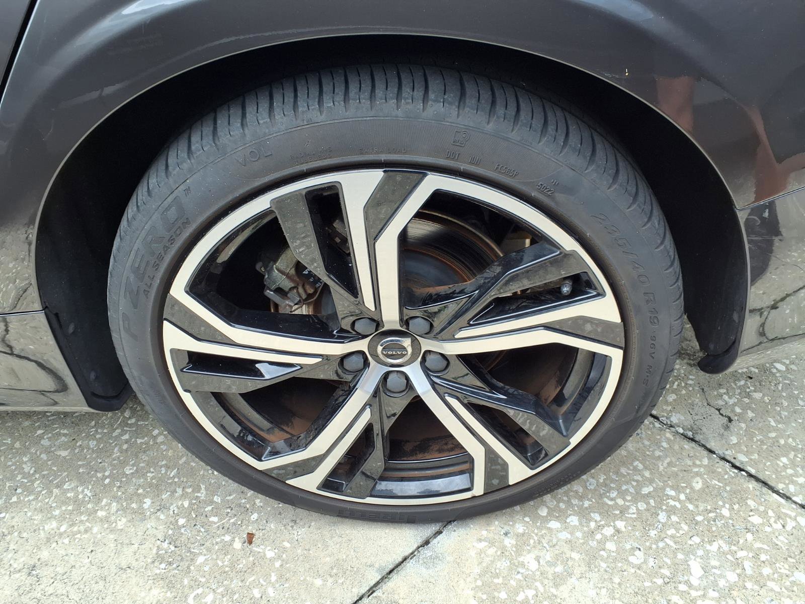 Used 2023 Volvo S60 B5 Plus FWD image 4