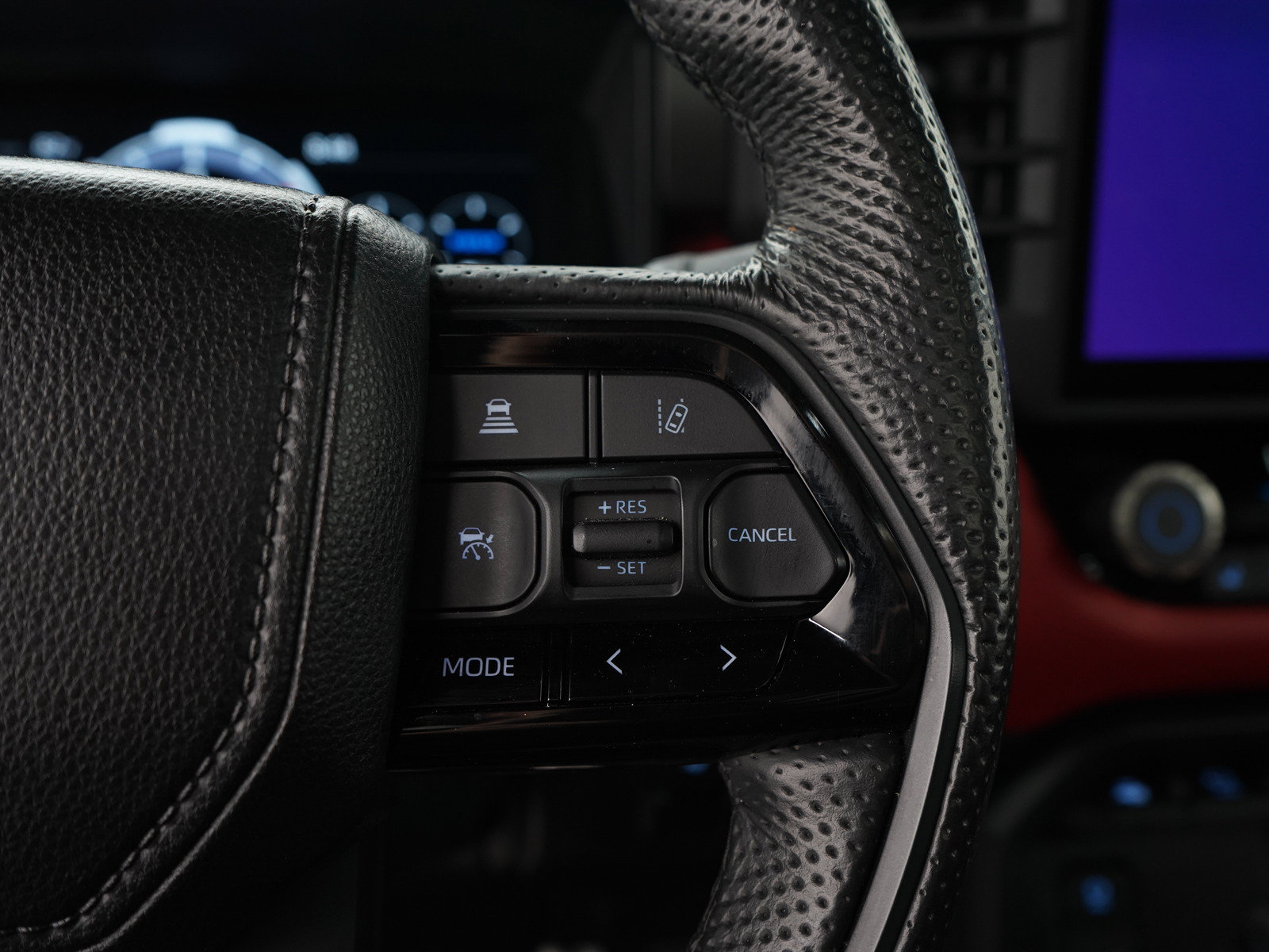 Used 2024 Toyota Tundra TRD Pro AWD/4WD image 33