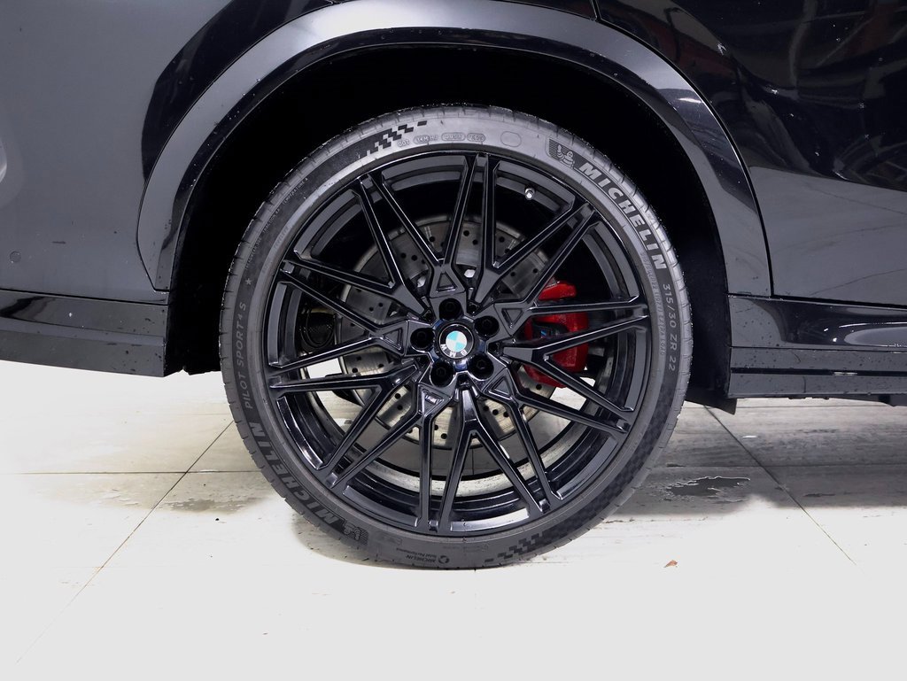 Used 2025 BMW X6 M Competition w/ Executive Package image 23