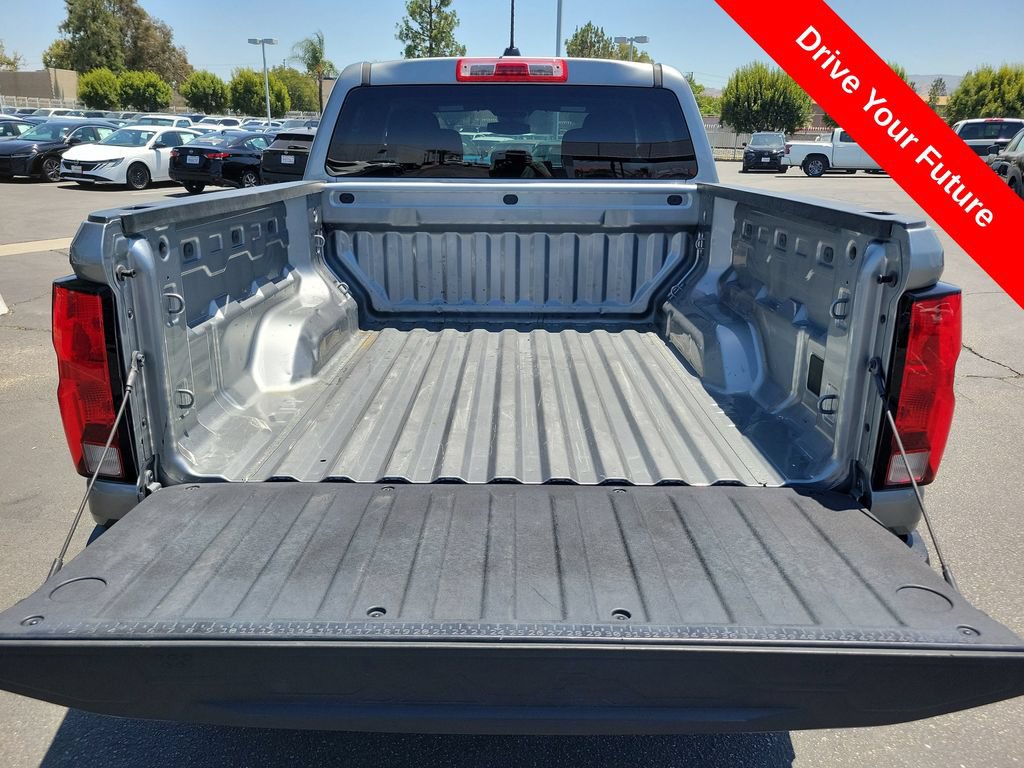 Used 2023 Chevrolet Colorado W/T RWD image 26