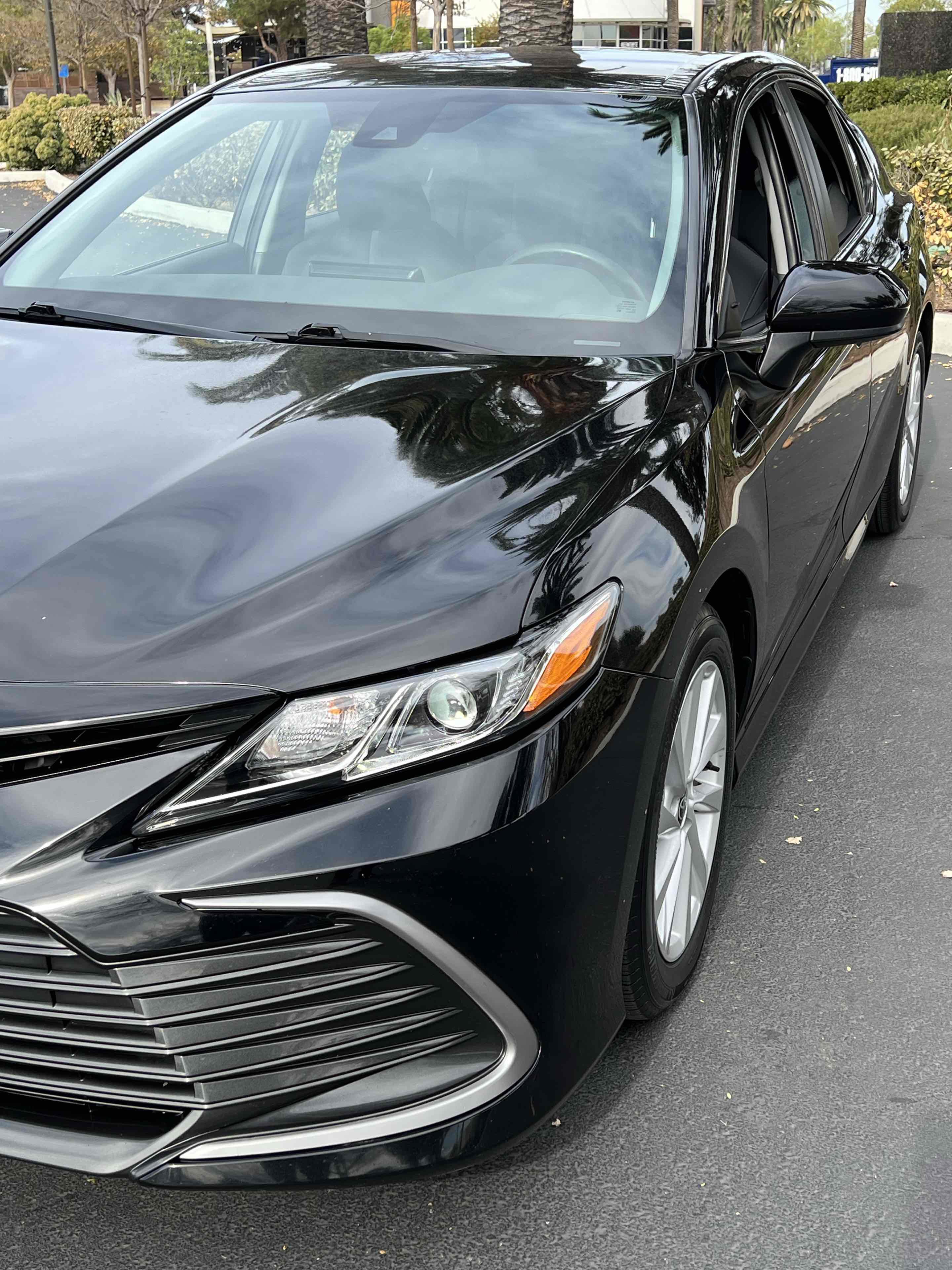 Used 2021 Toyota Camry LE image 58