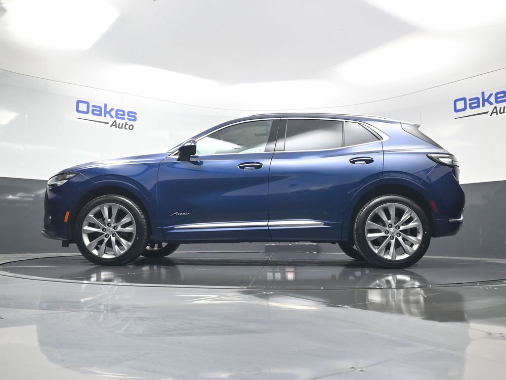 Used 2023 Buick Envision Avenir image 42