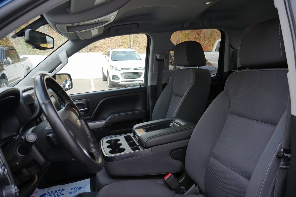 Used 2019 Chevrolet Silverado 1500 LT w/ All Star Edition image 9