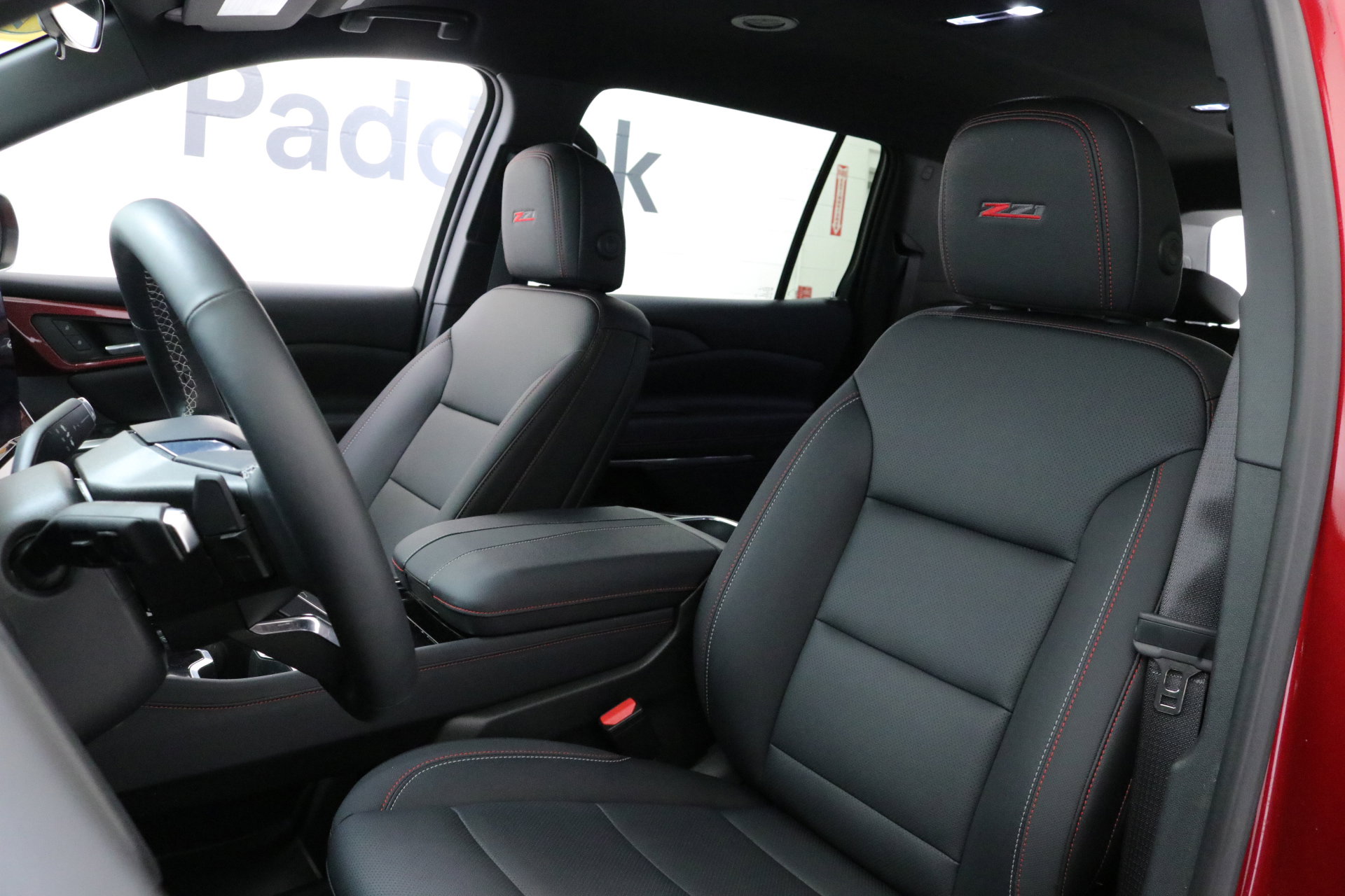 Used 2024 Chevrolet Traverse Z71 image 24