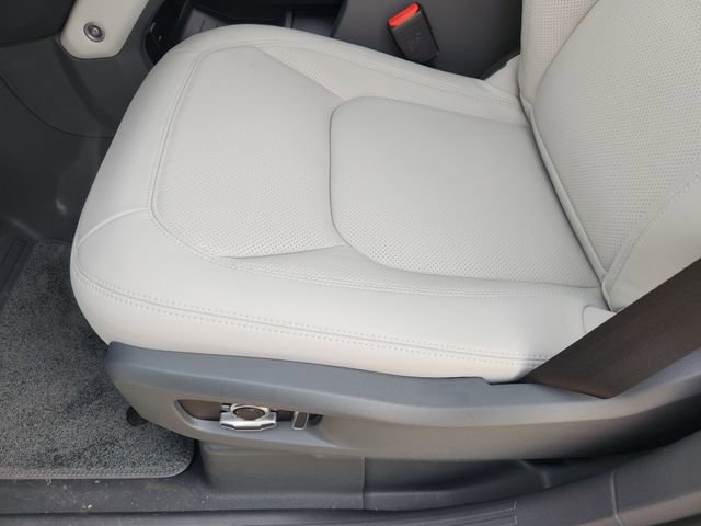 New 2026 Land Rover Defender 130 S image 17