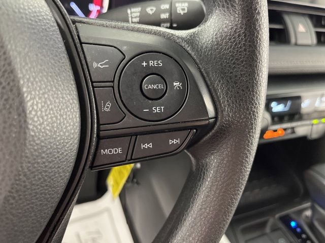 Used 2023 Toyota RAV4 LE FWD image 24