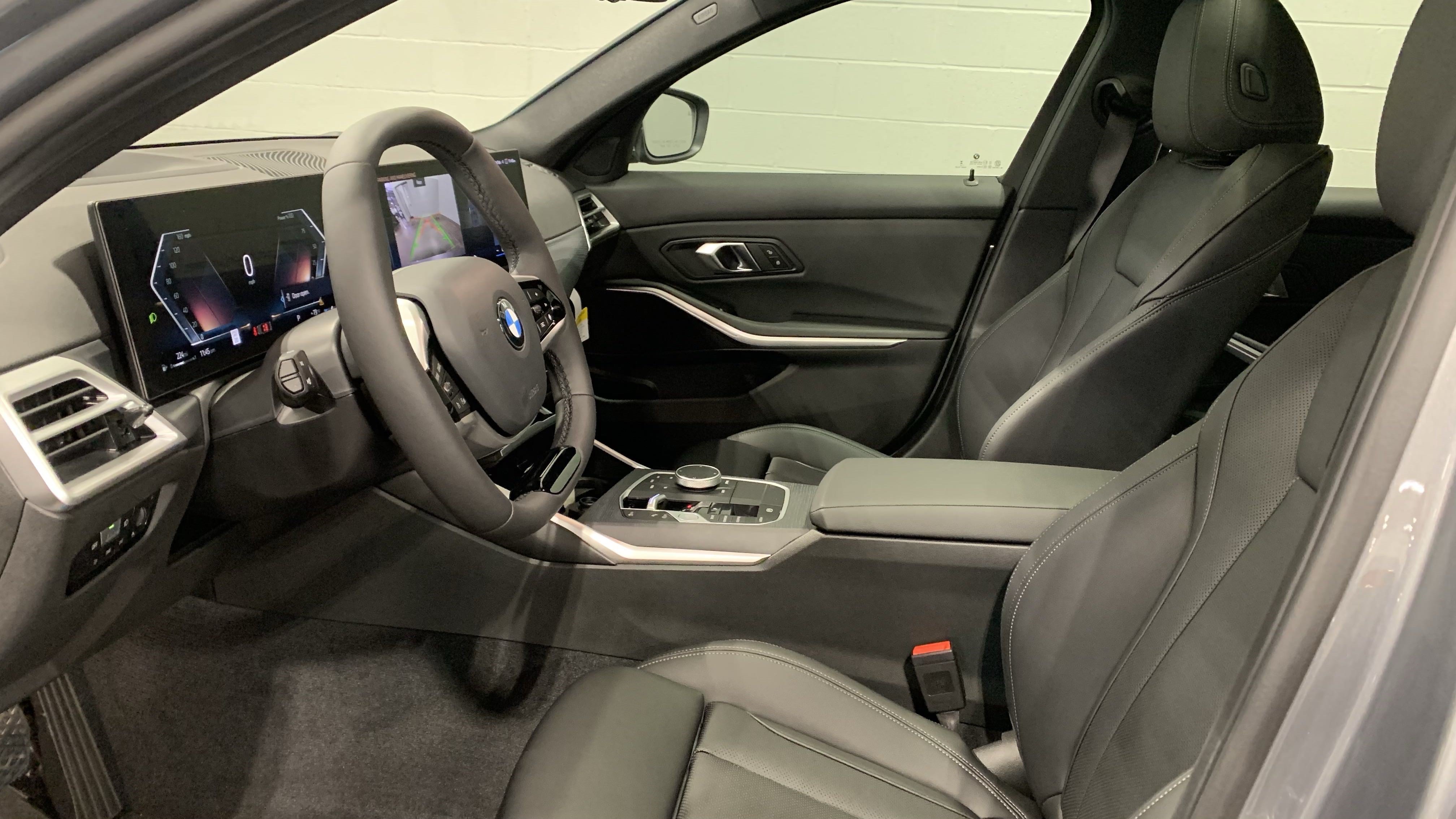 Certified 2025 BMW 330i Sedan w/ Premium Package RWD image 12