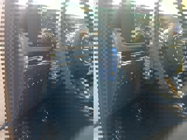 New 2026 Hyundai Tucson Limited AWD/4WD image 18