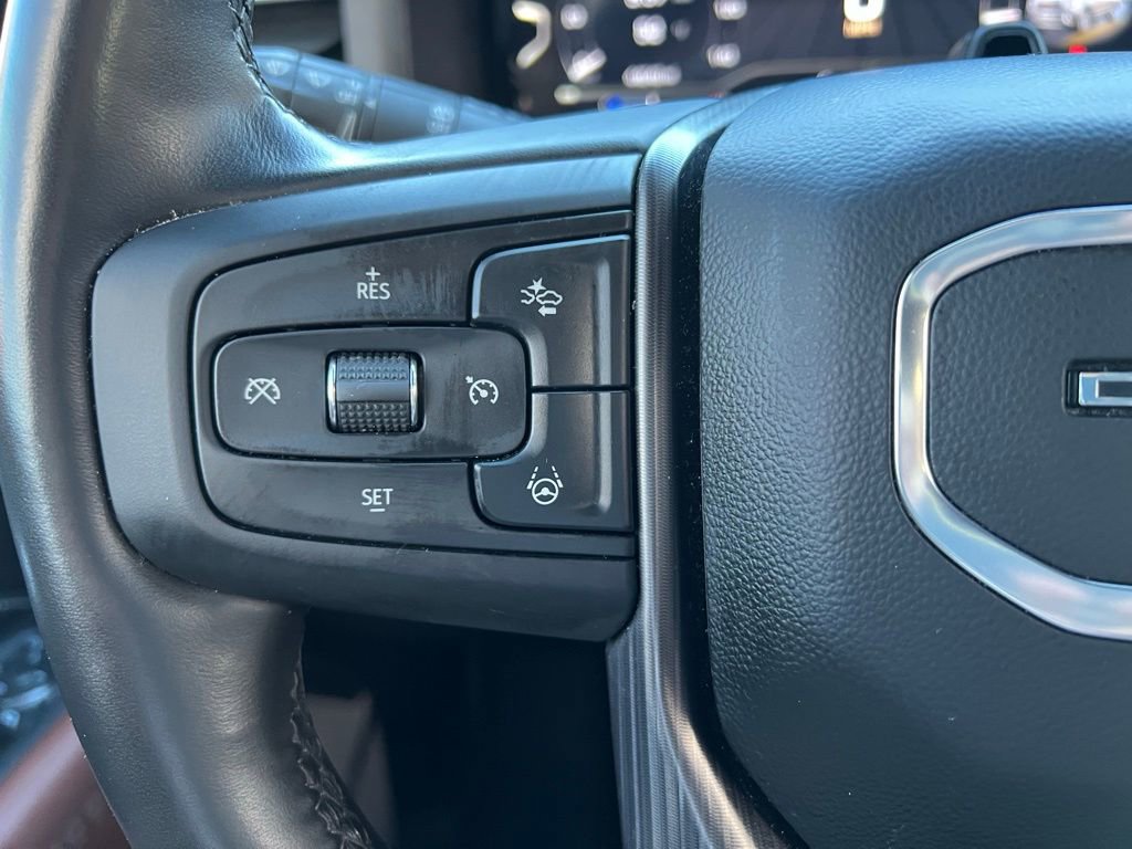 Used 2024 GMC Yukon XL Denali Ultimate image 25