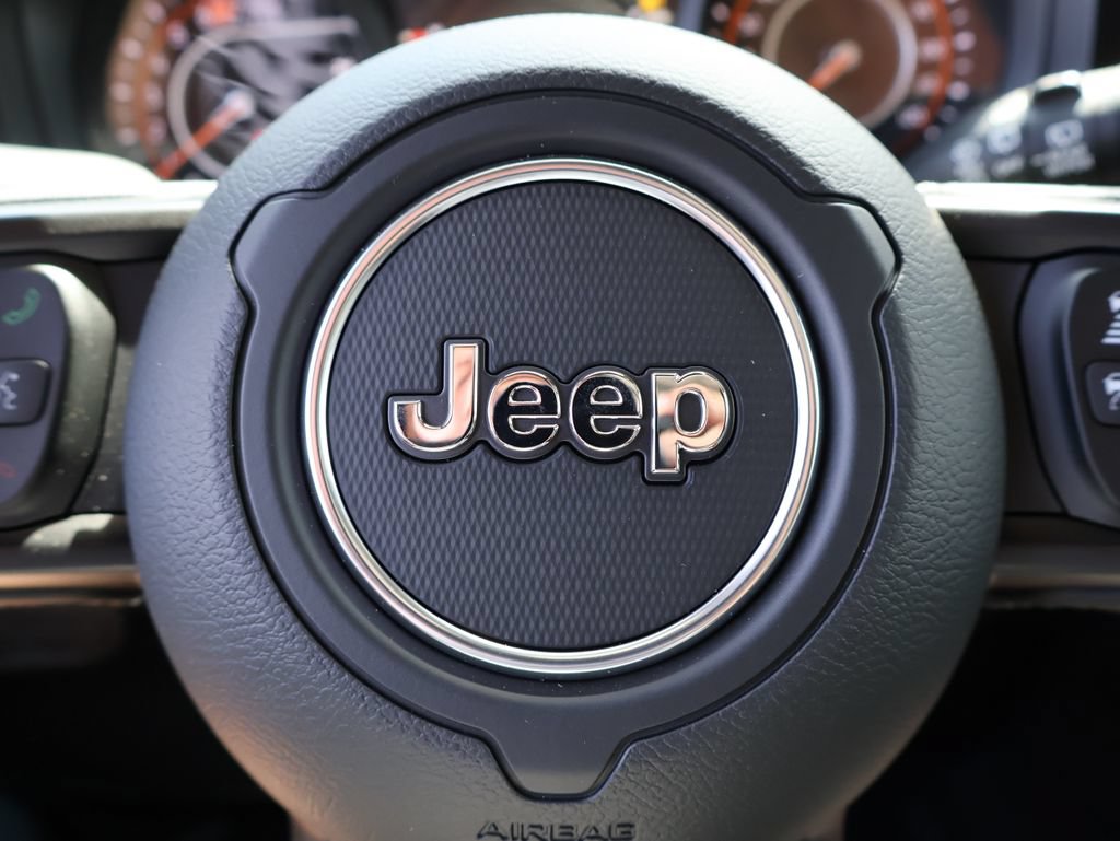 New 2026 Jeep Wrangler Unlimited Rubicon AWD/4WD image 25