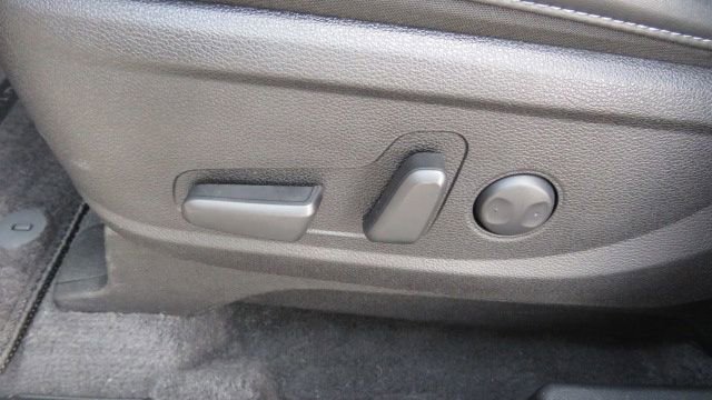 Used 2024 Kia Telluride S w/ S Sunroof Package image 18