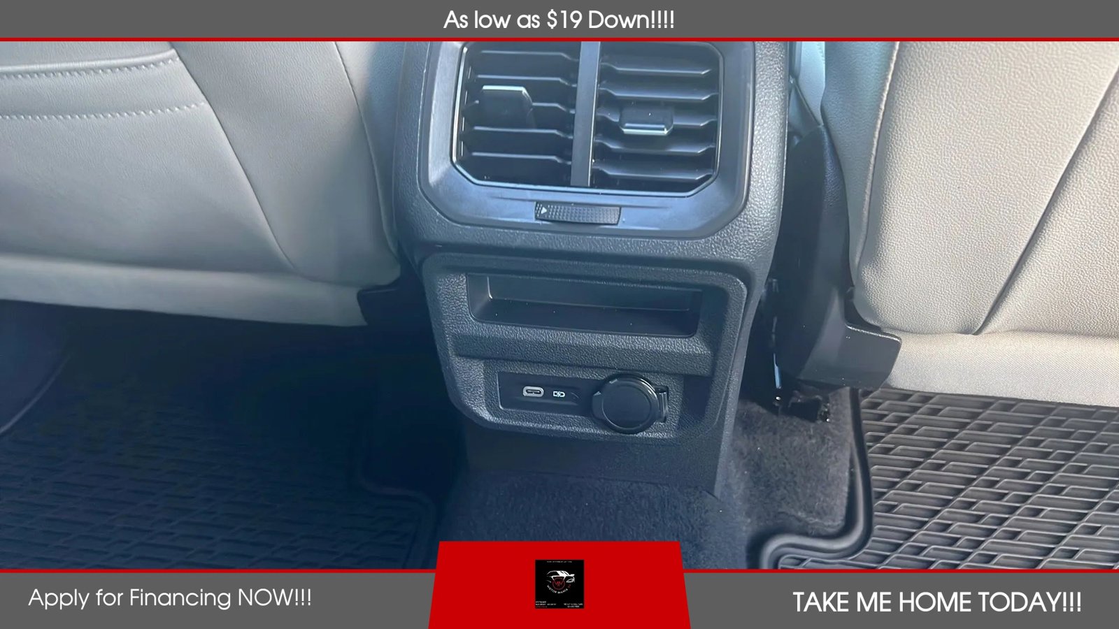 Used 2021 Volkswagen Tiguan SE w/ Panoramic Sunroof Package AWD/4WD image 12