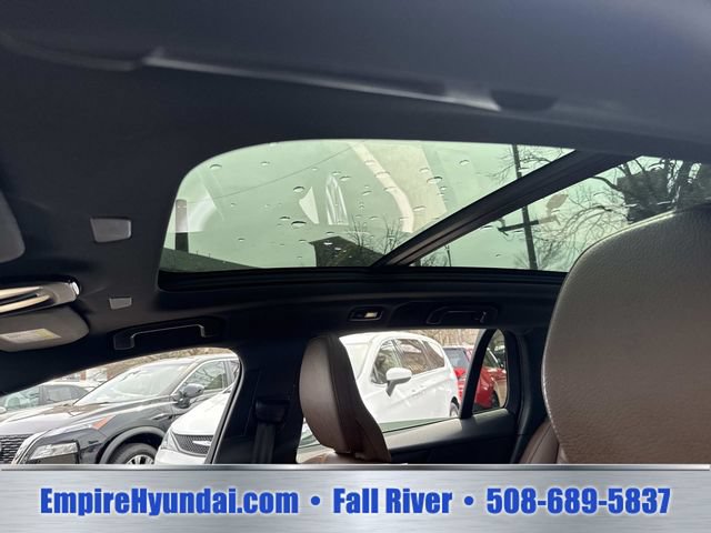 Used 2025 Volvo V60 B5 Cross Country Plus AWD/4WD image 23