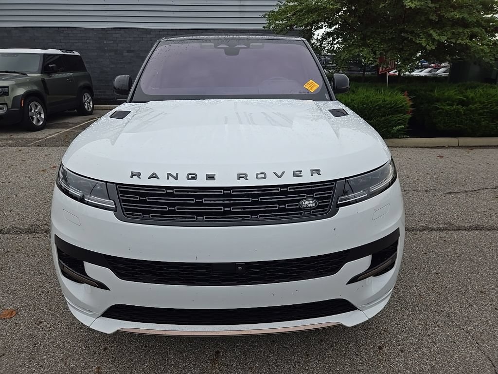 Certified 2023 Land Rover Range Rover Sport SE Dynamic AWD/4WD image 2
