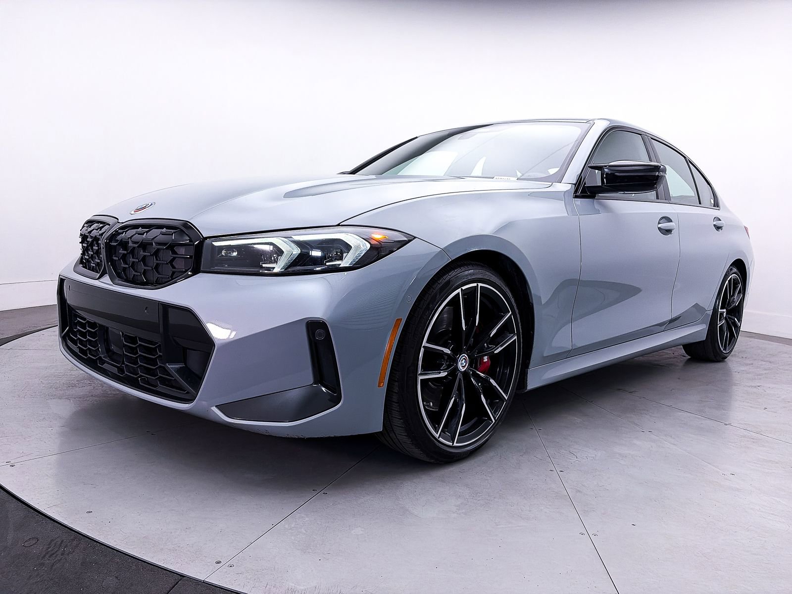 Used 2023 BMW M340i RWD image 14