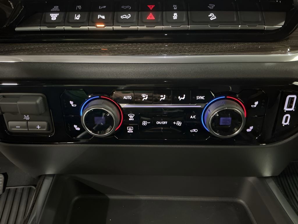 New 2026 Chevrolet Silverado 2500 LT image 23