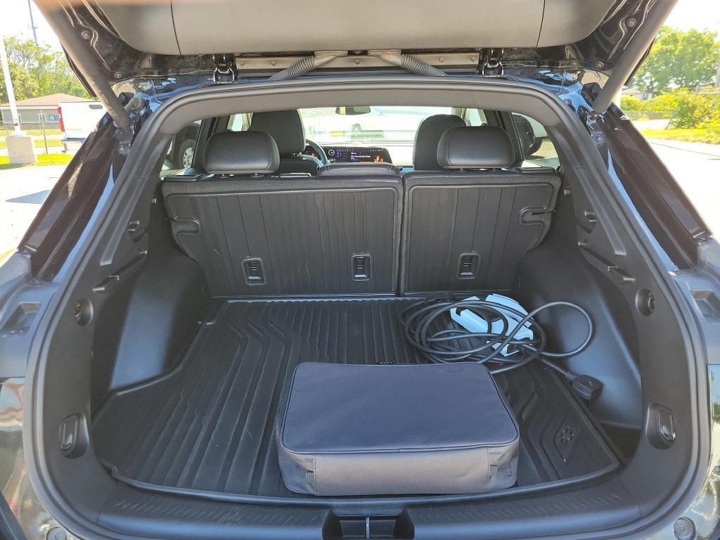 Certified 2024 Chevrolet Equinox EV RS FWD image 7
