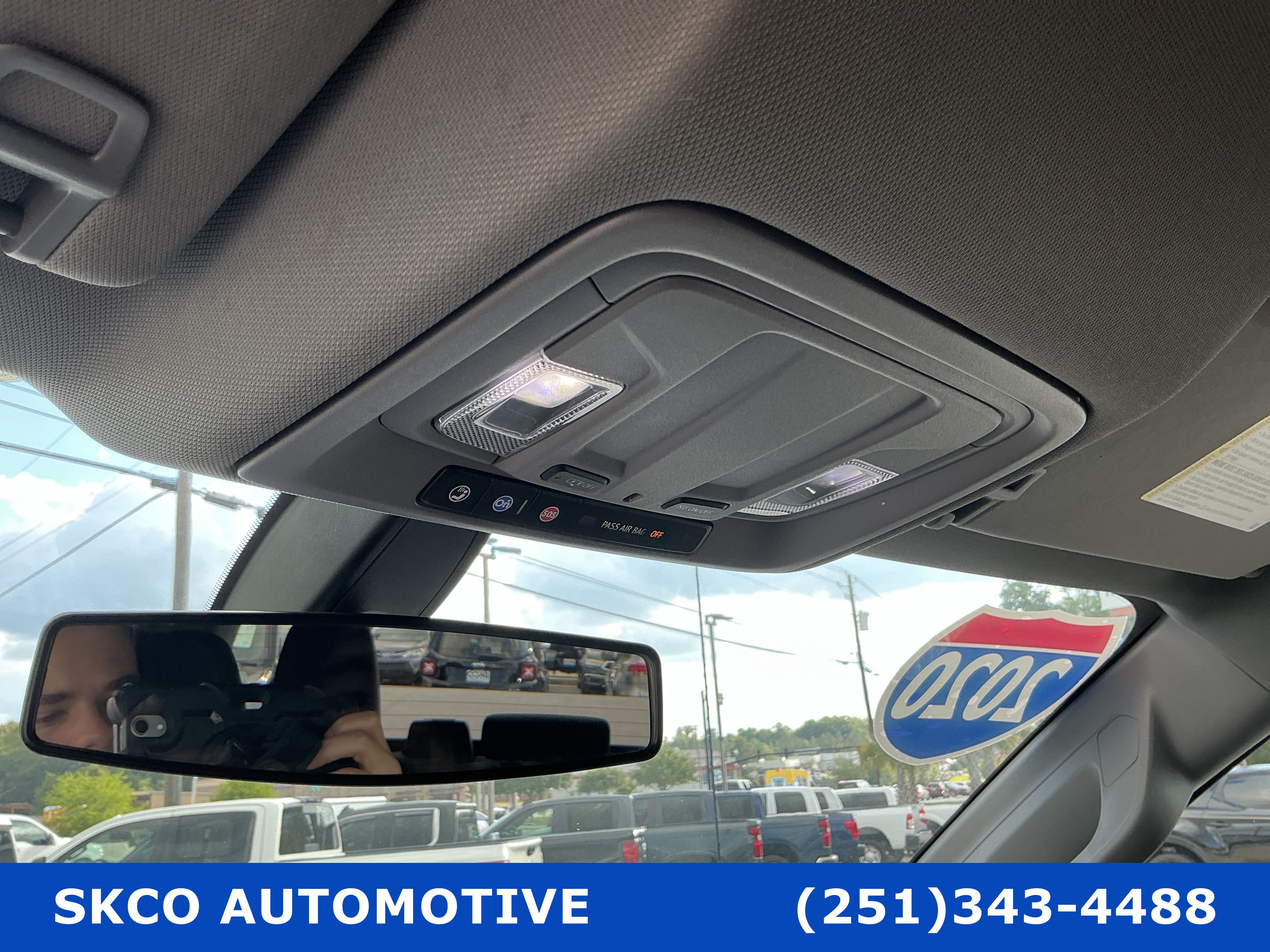 Used 2020 Chevrolet Silverado 1500 RST AWD/4WD image 26