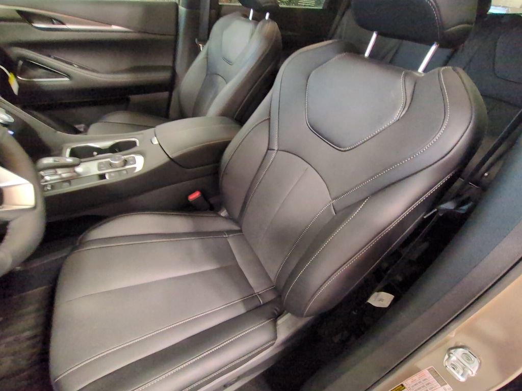 Used 2026 INFINITI QX60 Luxe w/ Cargo Package AWD/4WD image 11