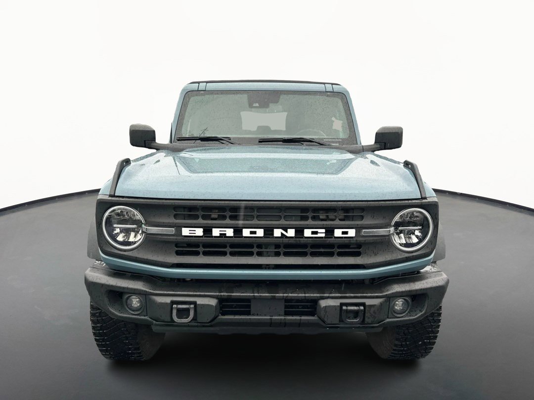Used 2022 Ford Bronco Black Diamond w/ Sasquatch Package image 8