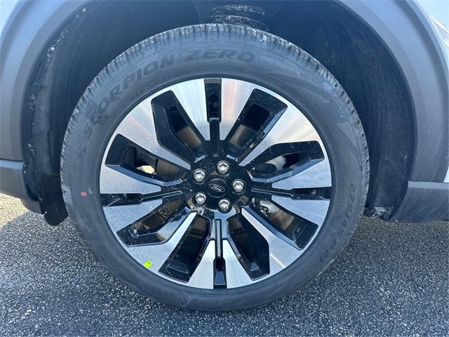 New 2026 Ford Explorer Platinum w/ LUX Leather Package image 15