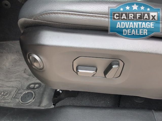 Used 2024 Jeep Wrangler Sahara w/ Technology Group image 15