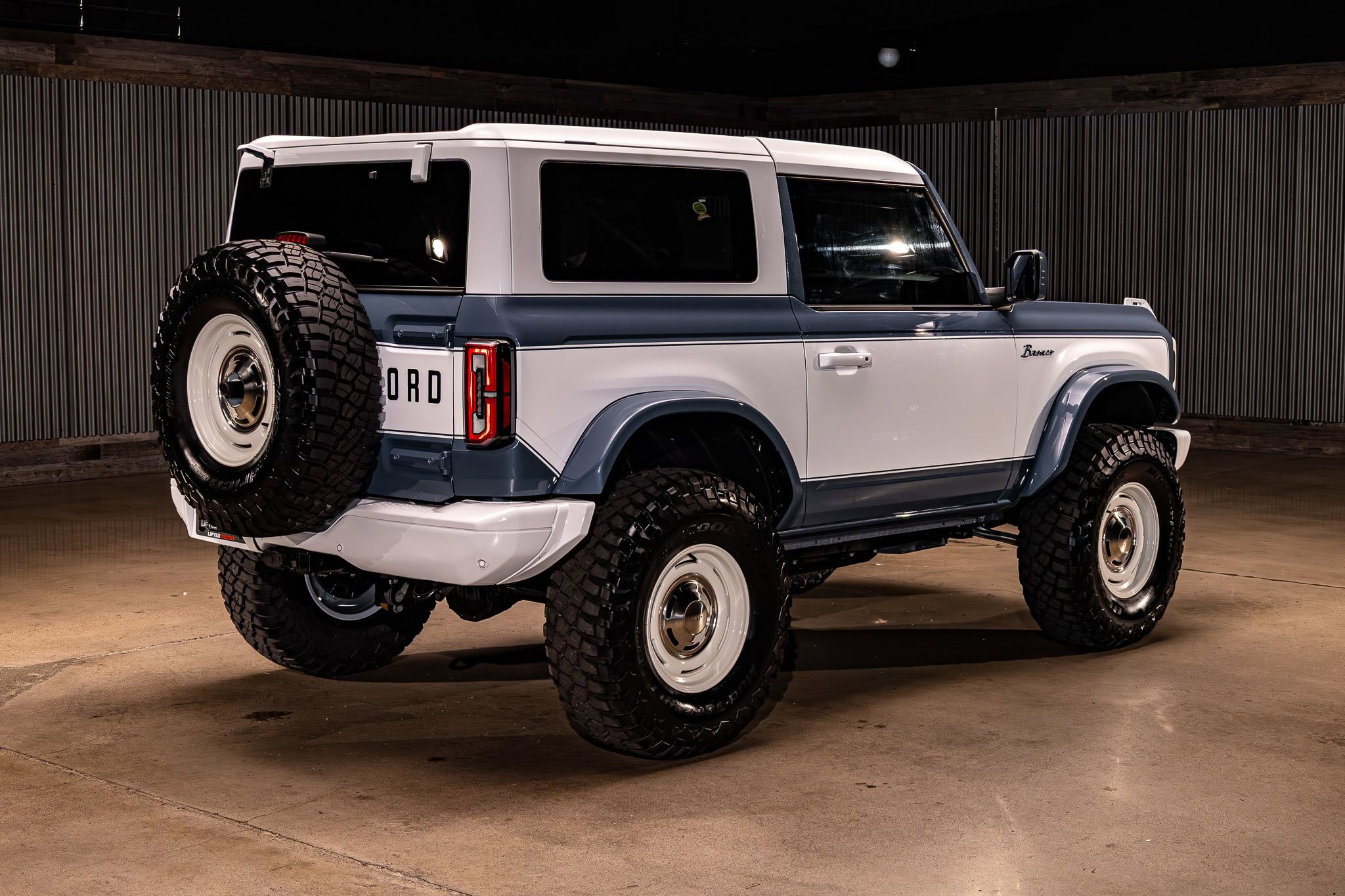 Used 2024 Ford Bronco Heritage Edition image 10