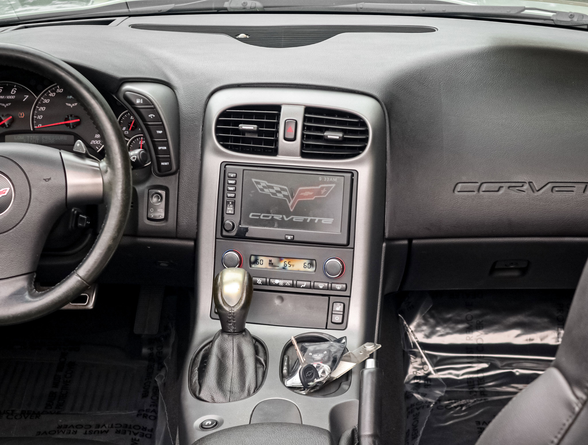 Used 2006 Chevrolet Corvette Convertible w/ Preferred Equipment Group image 27