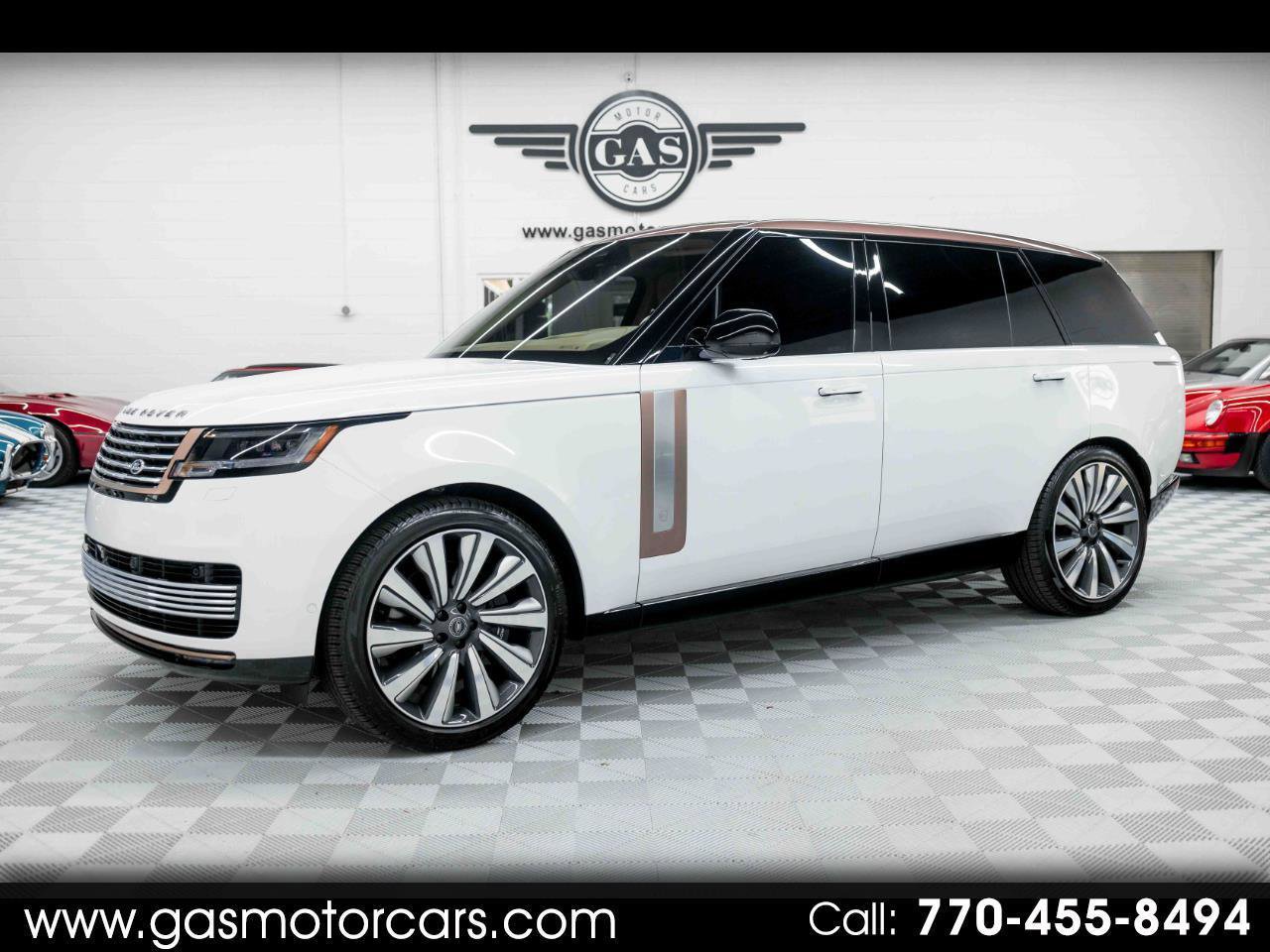 Used 2024 Land Rover Range Rover SV AWD/4WD image 1