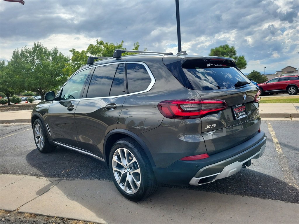 Used 2022 BMW X5 xDrive40i w/ Premium Package image 7