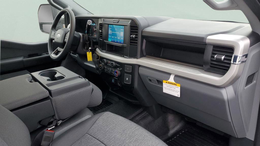 New 2026 Ford F550 4x4 SuperCab Super Duty w/ Snow Plow Prep Package image 16