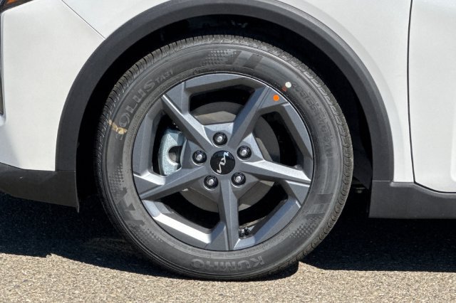 New 2026 Kia K4 FWD image 33