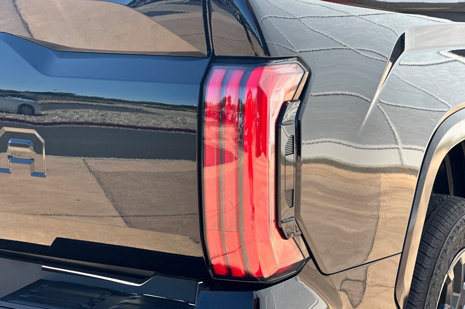 New 2026 Toyota Tundra Platinum AWD/4WD image 31
