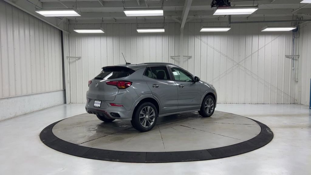 Used 2023 Buick Encore GX Select w/ Sport Touring Package image 8
