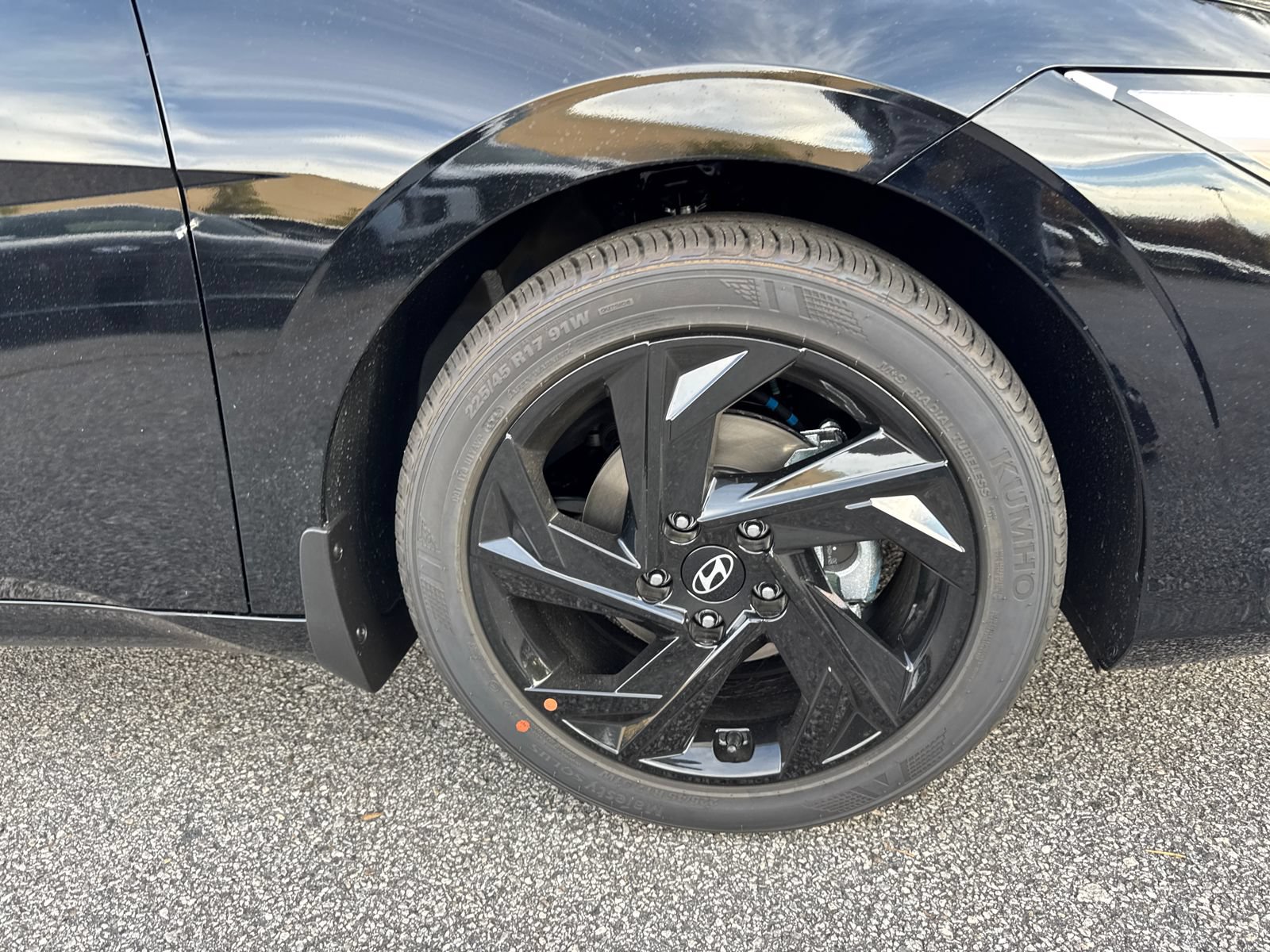 New 2026 Hyundai Elantra SEL Sport FWD image 13