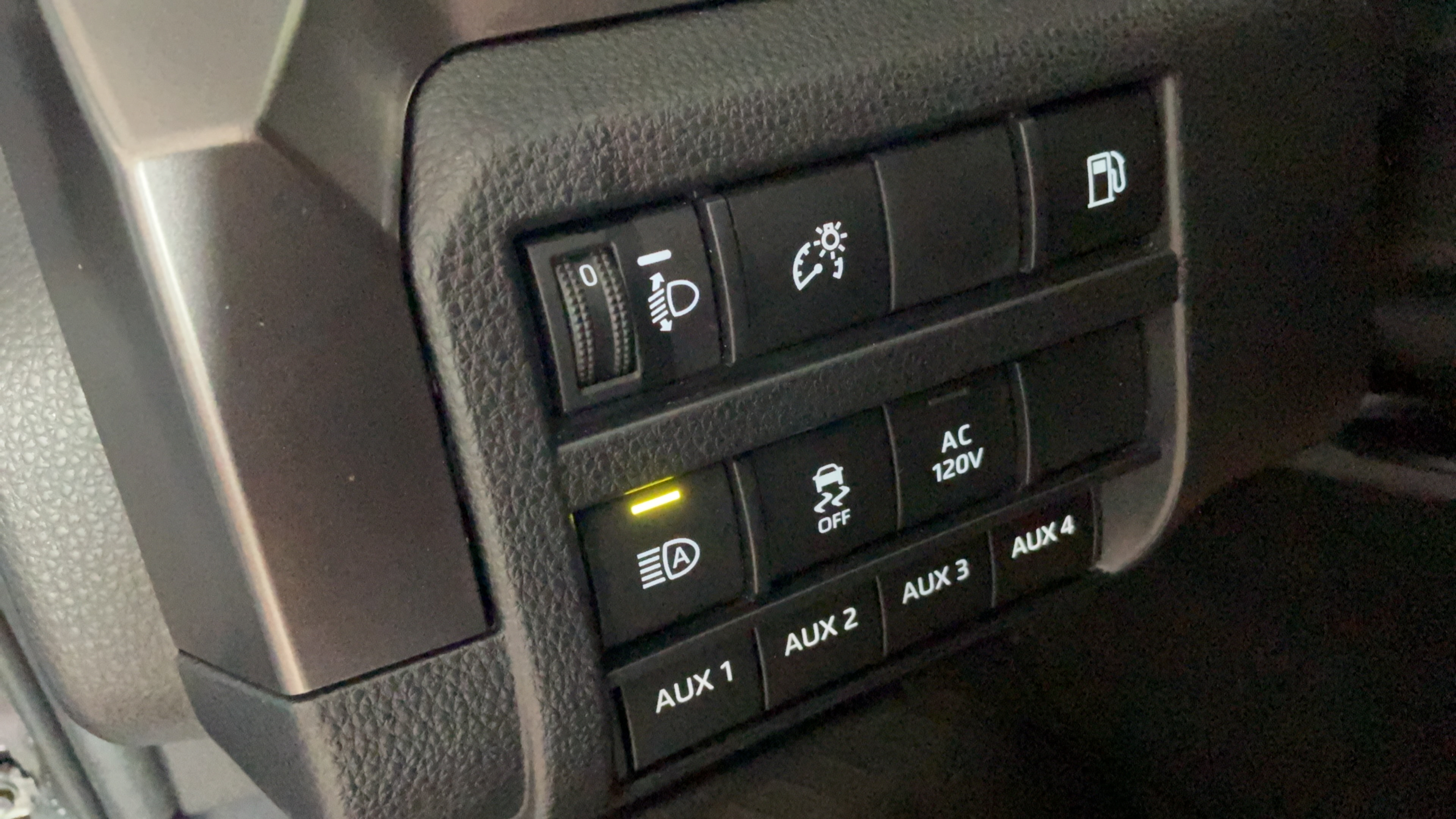 Used 2025 Toyota 4Runner TRD Off-Road AWD/4WD image 20