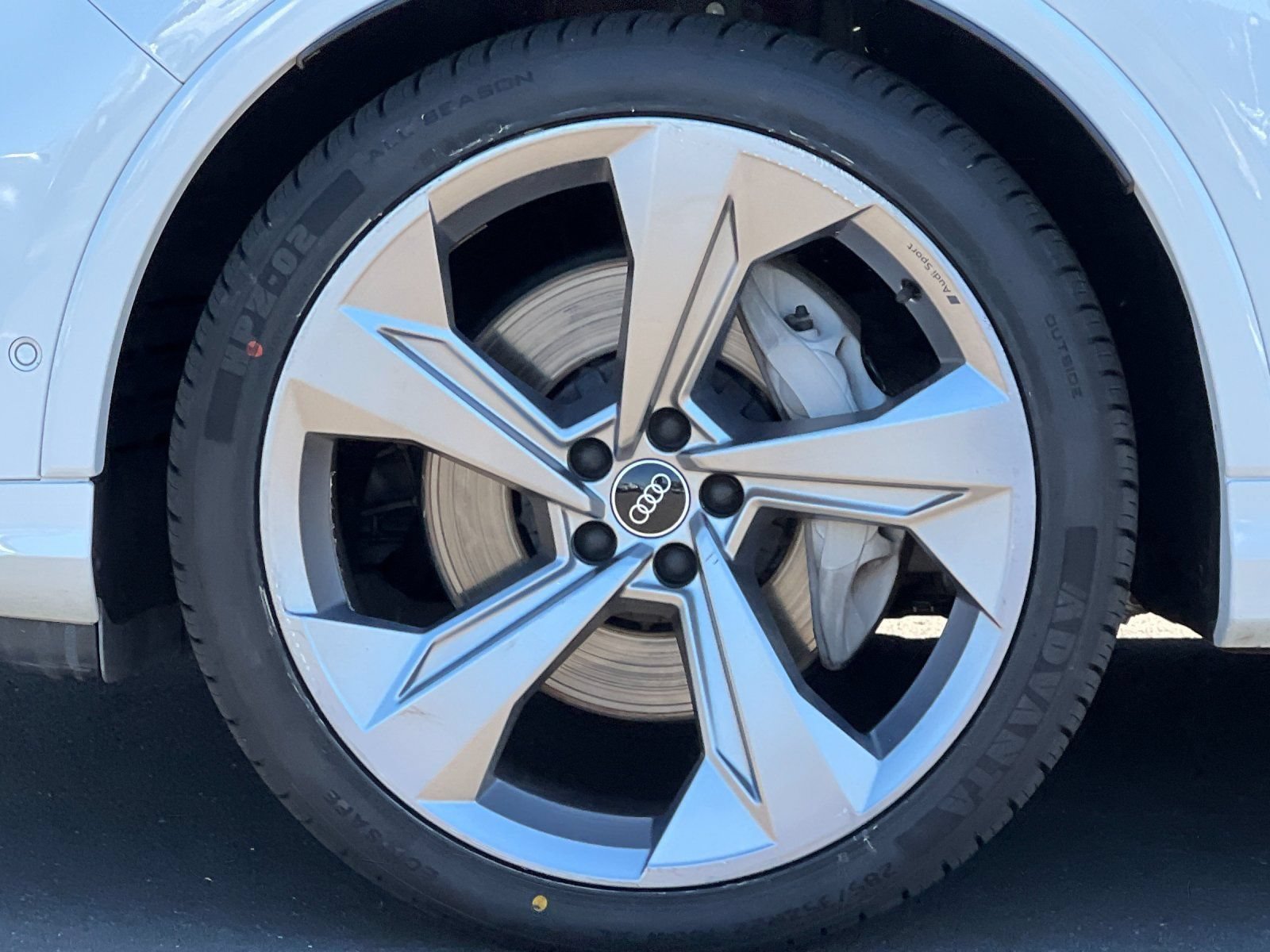 Used 2021 Audi Q7 3.0T Prestige w/ Prestige Package AWD/4WD image 29